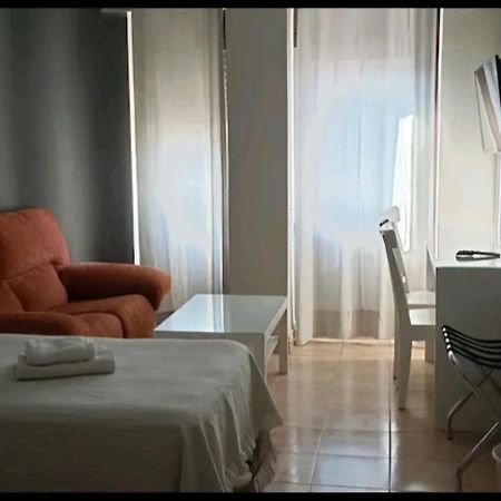 סביליה Apartamento Triana, 5 Mins Centro מראה חיצוני תמונה